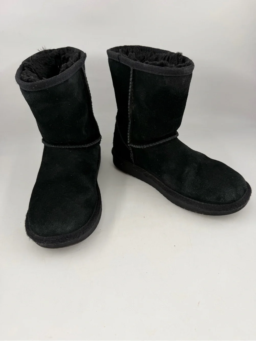 Koolaburra by Ugg Kids Koola Short -SZ 1- Black Suede Winter Snow Boots